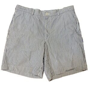 Brooks Brothers Men's Seersucker 346 Shorts Blue White Pleated 8.5" Inseam Sz 38
